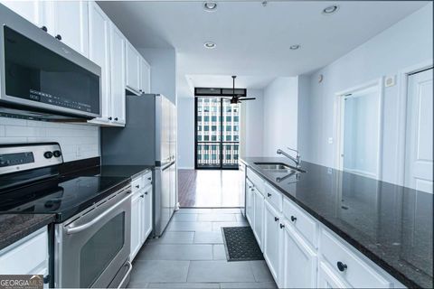 Photo of 3040 Peachtree Road #1501, Atlanta, GA 30305 (MLS # 10660562)