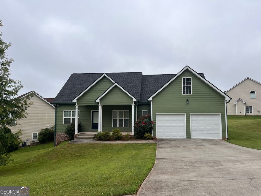 Your dream home is calling for you! This like new, well maintained 3 bedroom, 2 bath home is in excellent condition.  One level home has so much to offer with spacious living area, split bedroom plan,  granite counters, stainless steel appliances, new LVT flooring throughout, new roof, gutters, 2 car garage and so much more. Master Bath has soaking tub, separate shower, double vanities and a large walk-in closet. The home is very open and airy with large family room, dining area and open kitchen and breakfast opening to a back deck. Located near the interstate for easy travel or commute.  Call to view now!