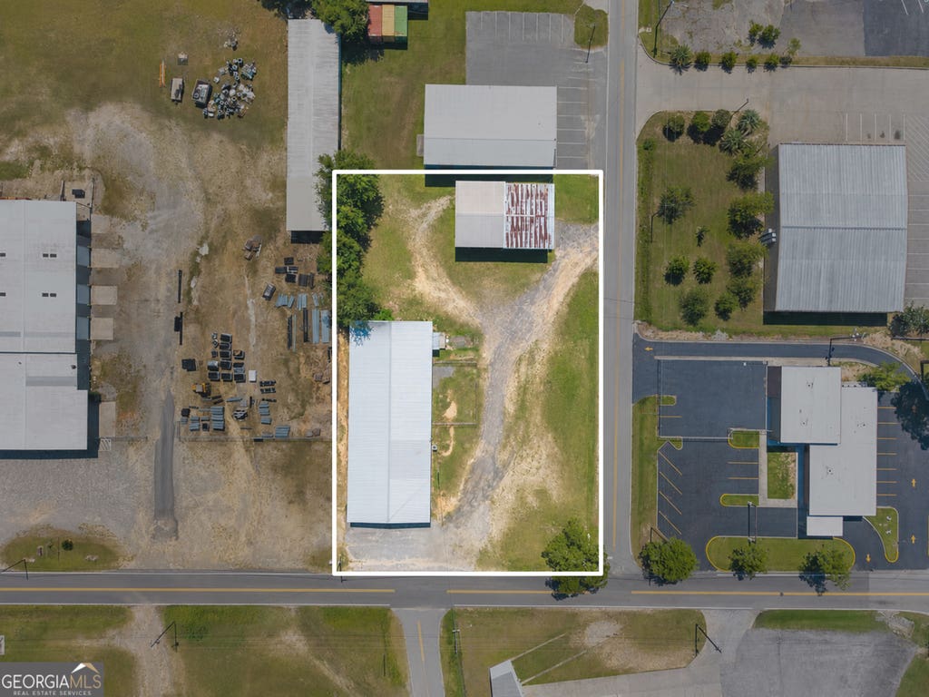 Photo of 1106 Martin Luther King Jr Drive, Statesboro, GA 30458 (MLS # 10813708)
