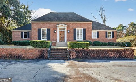 1802 Pine Forest CIR Dublin GA 31021