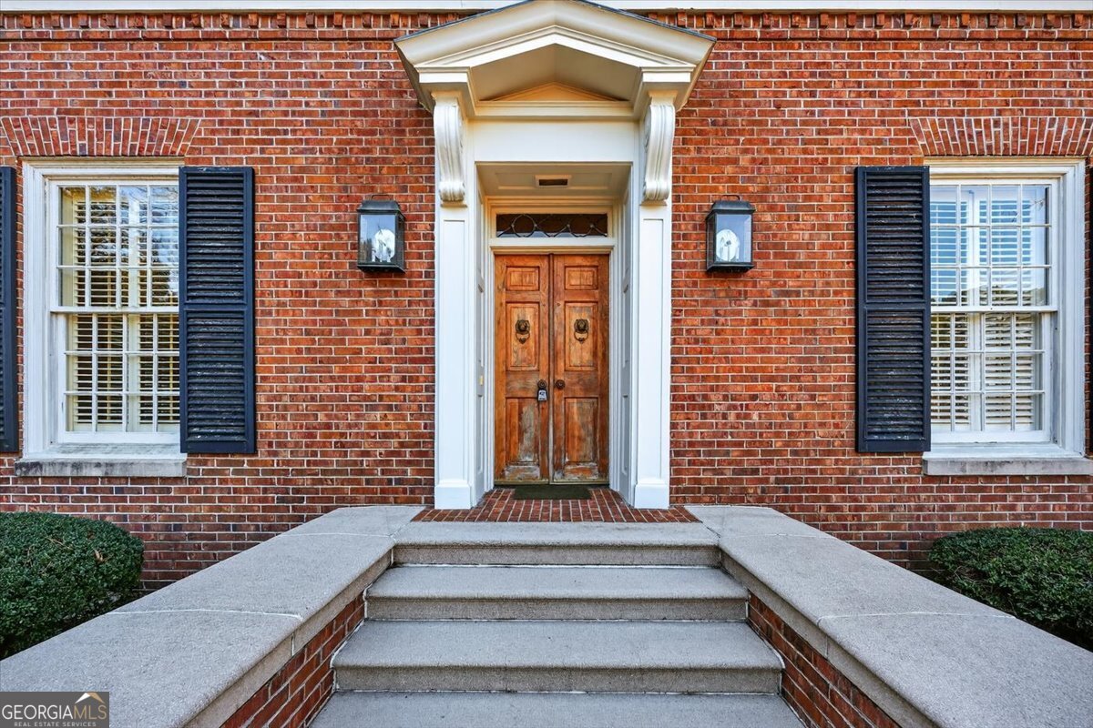 1802 Pine Forest CIR