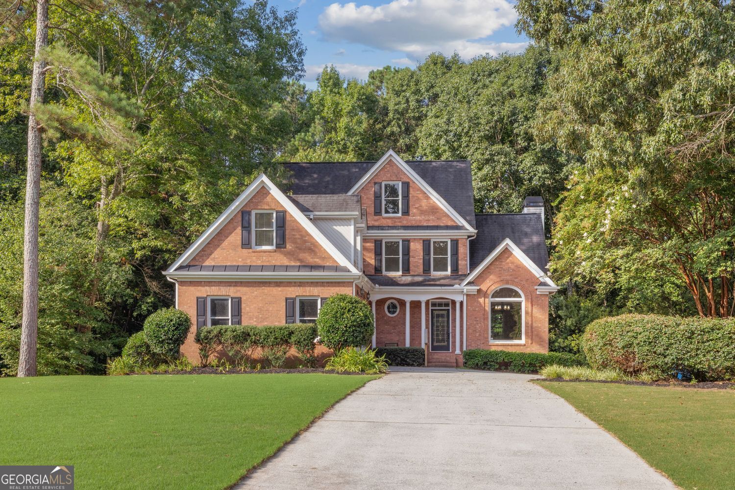 395 Amberbrook CIR