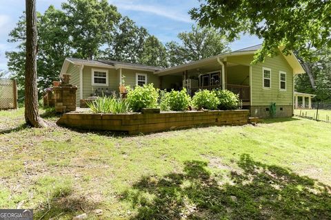 A home in Hayesville