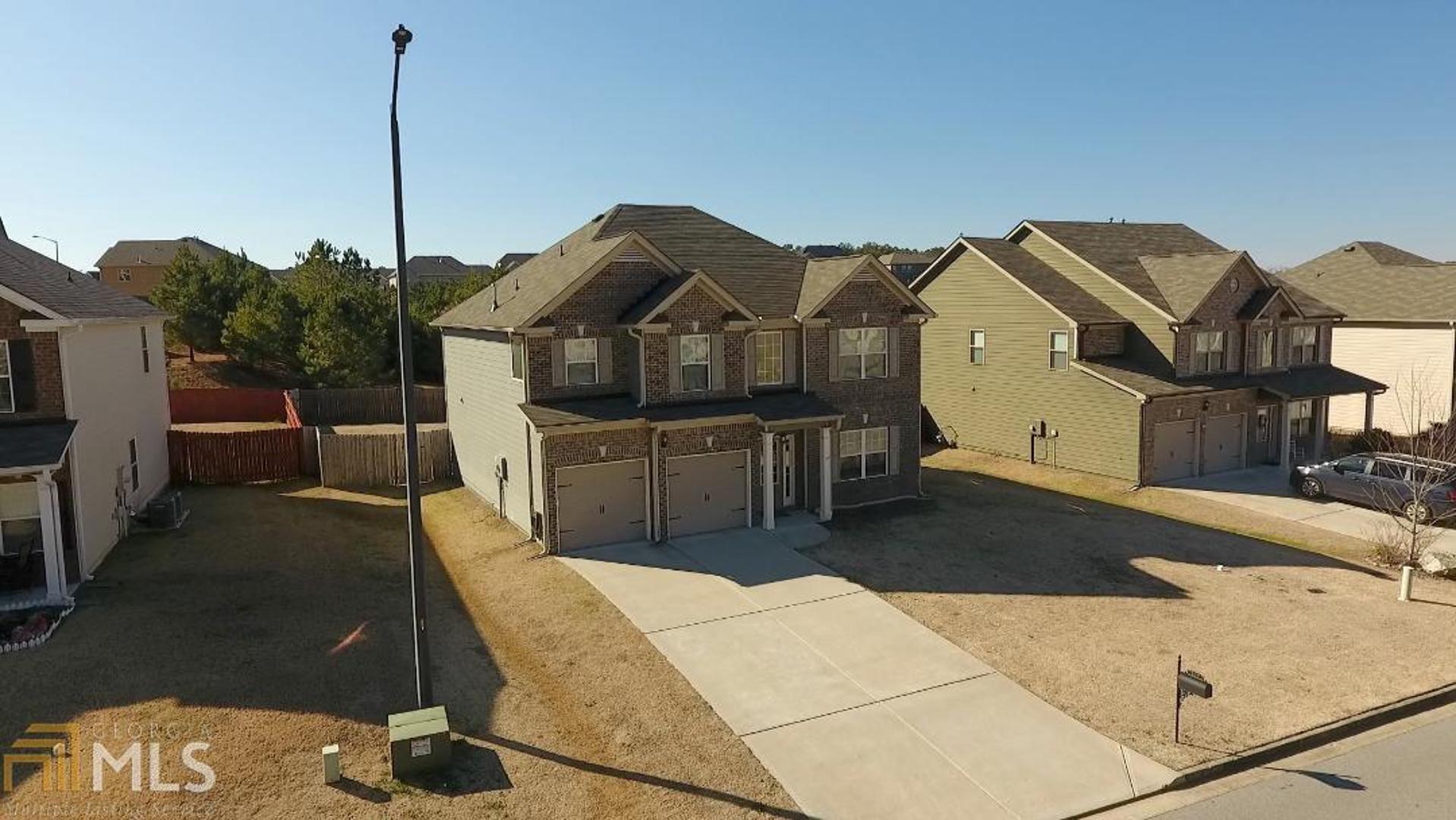 Silver Oak - Residential