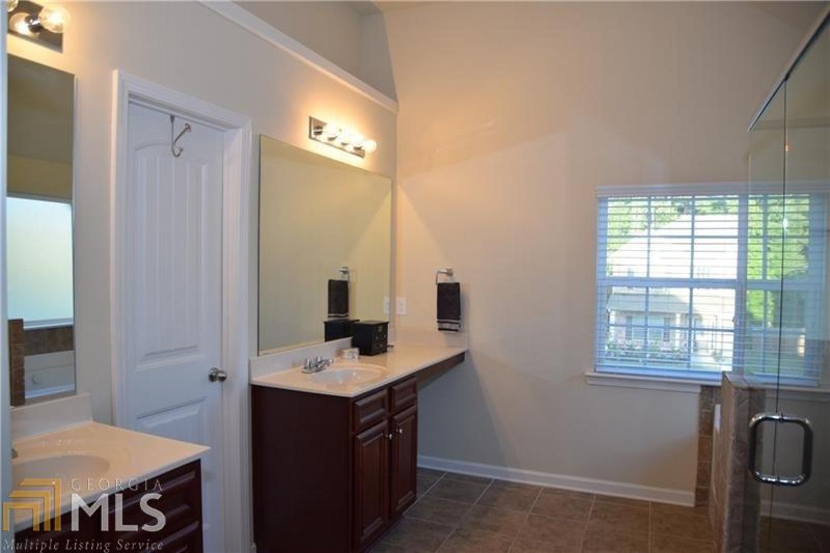 Silver Oak - Residential