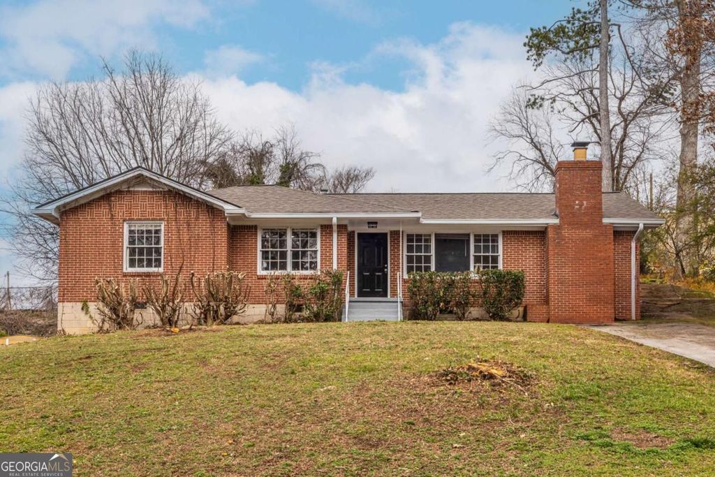 Photo of 2986 Belvedere Lane, Decatur, GA 30032 (MLS # 10698232)