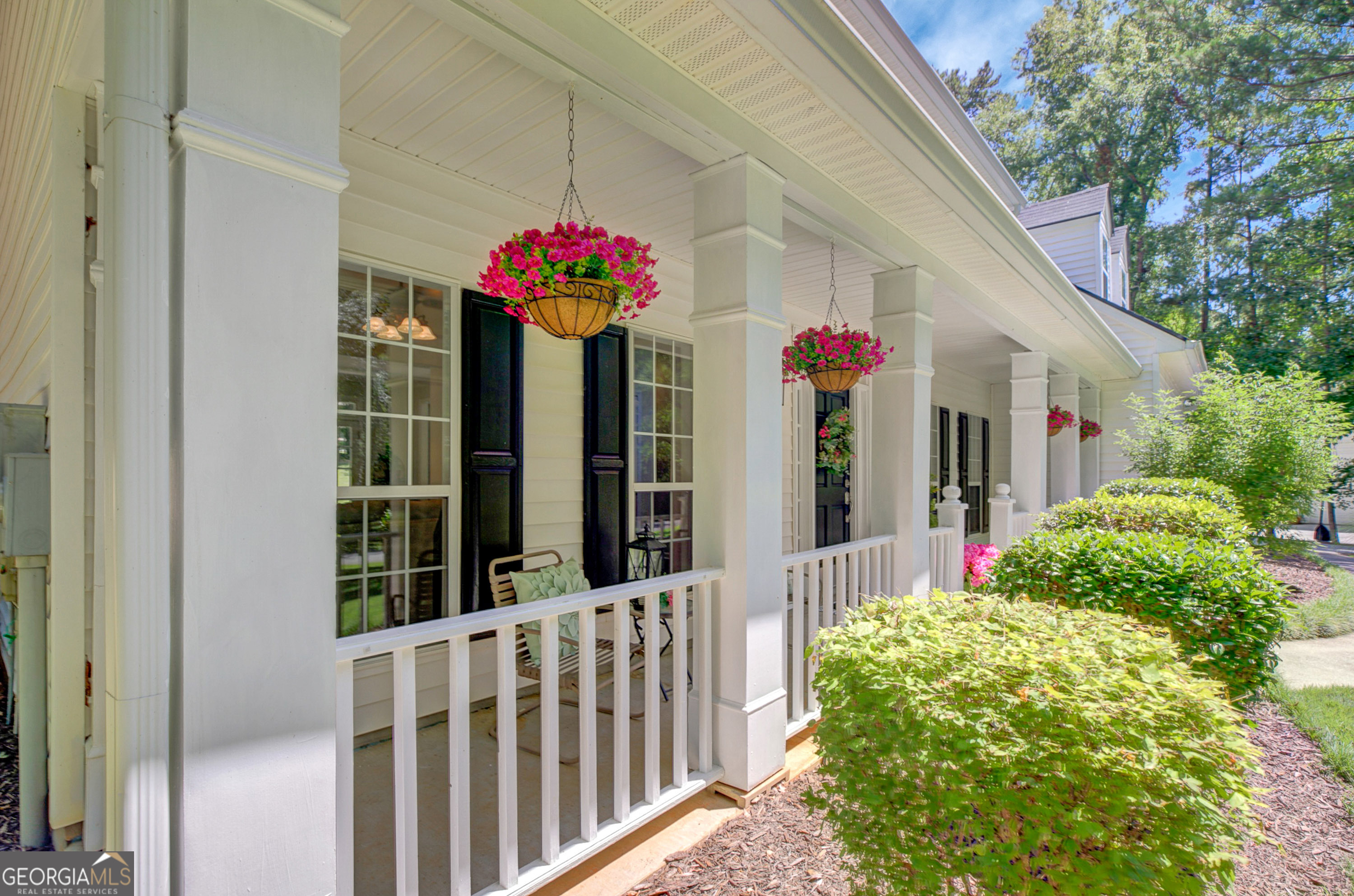 100 Glenwood Chase