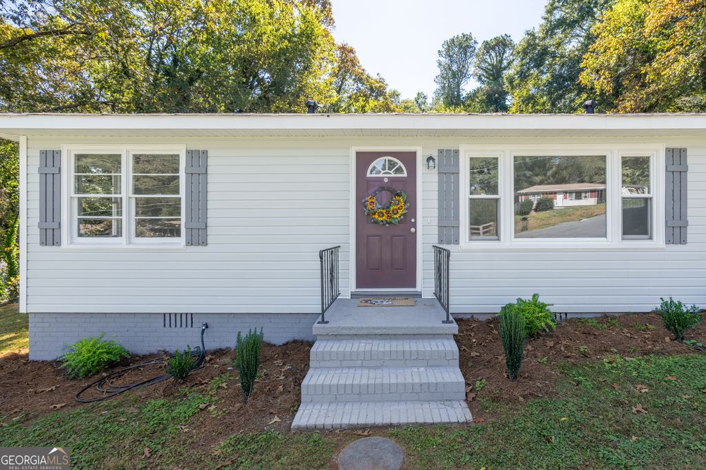 Photo of 26 Lady Marian Drive NE, Rome, GA 30161 (MLS # 10625066)