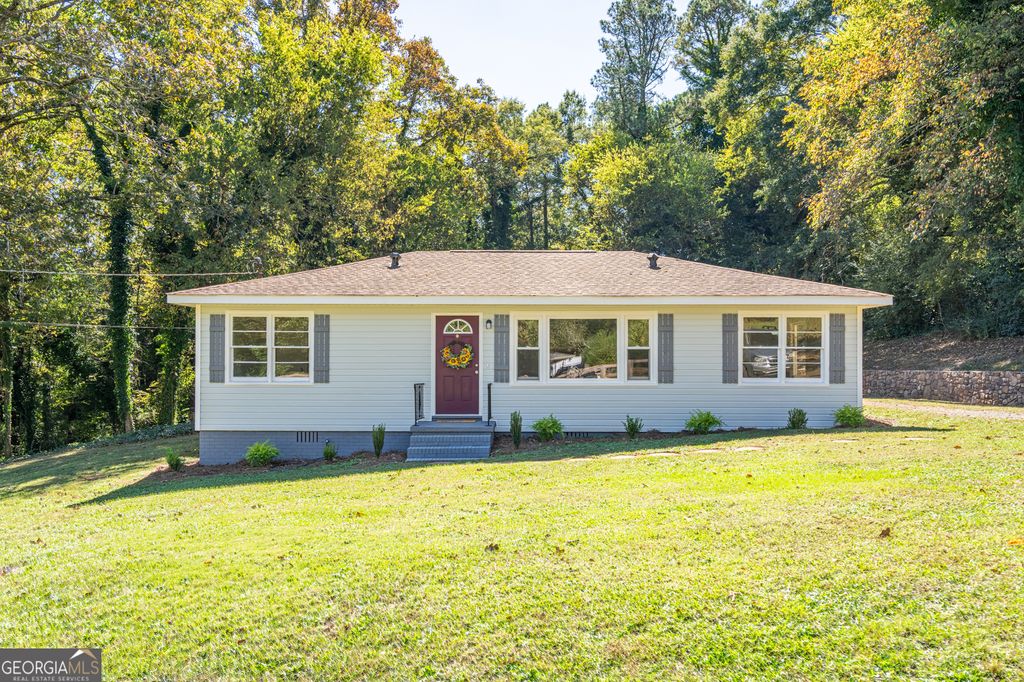 Photo of 26 Lady Marian Drive NE, Rome, GA 30161 (MLS # 10625066)