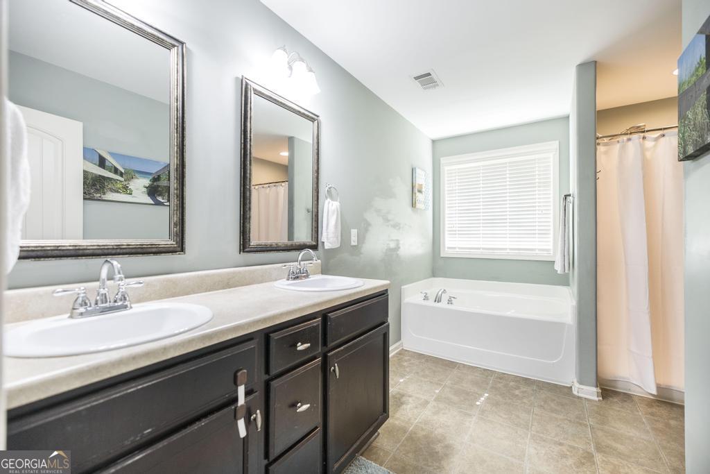 Governors Cove - Residential