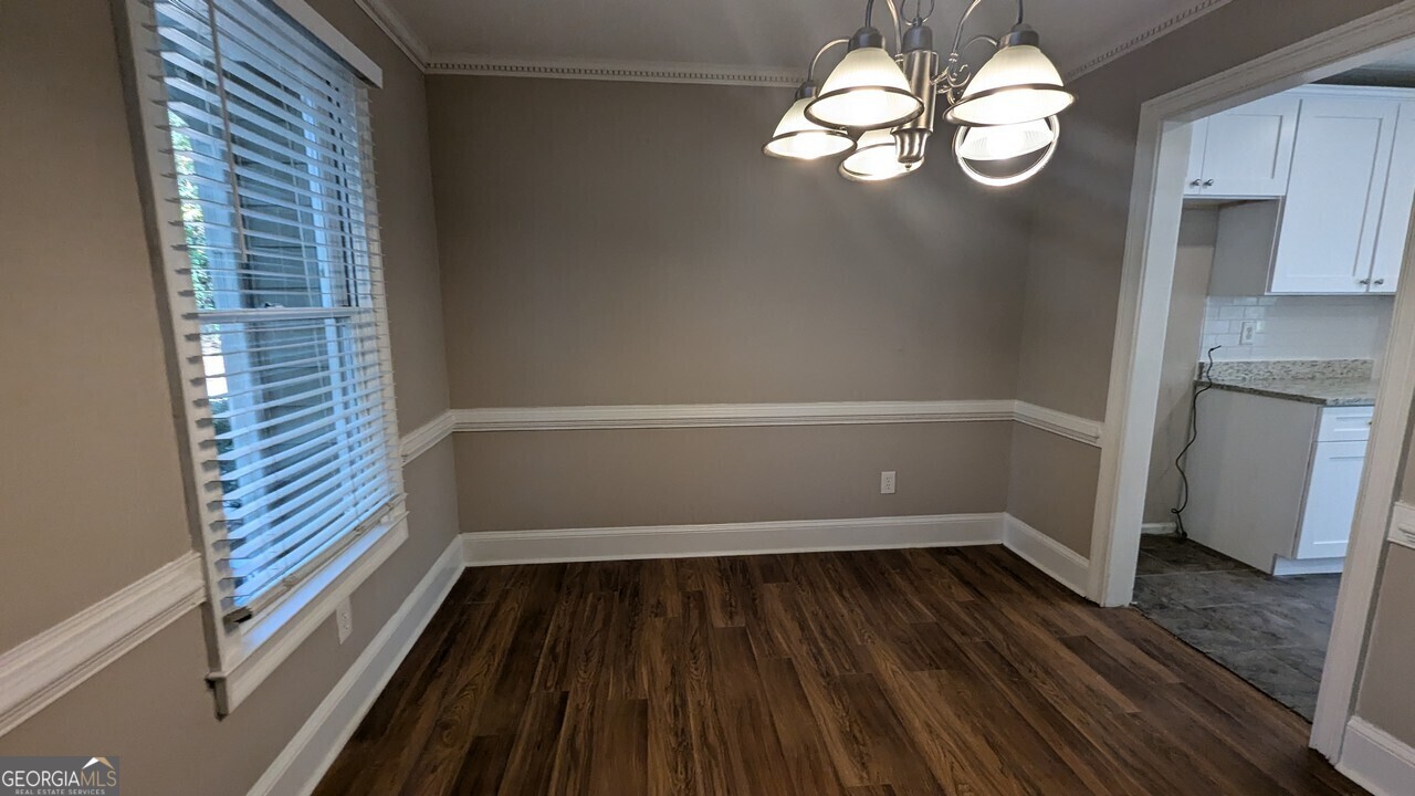 Coatsworth Manor - Residential