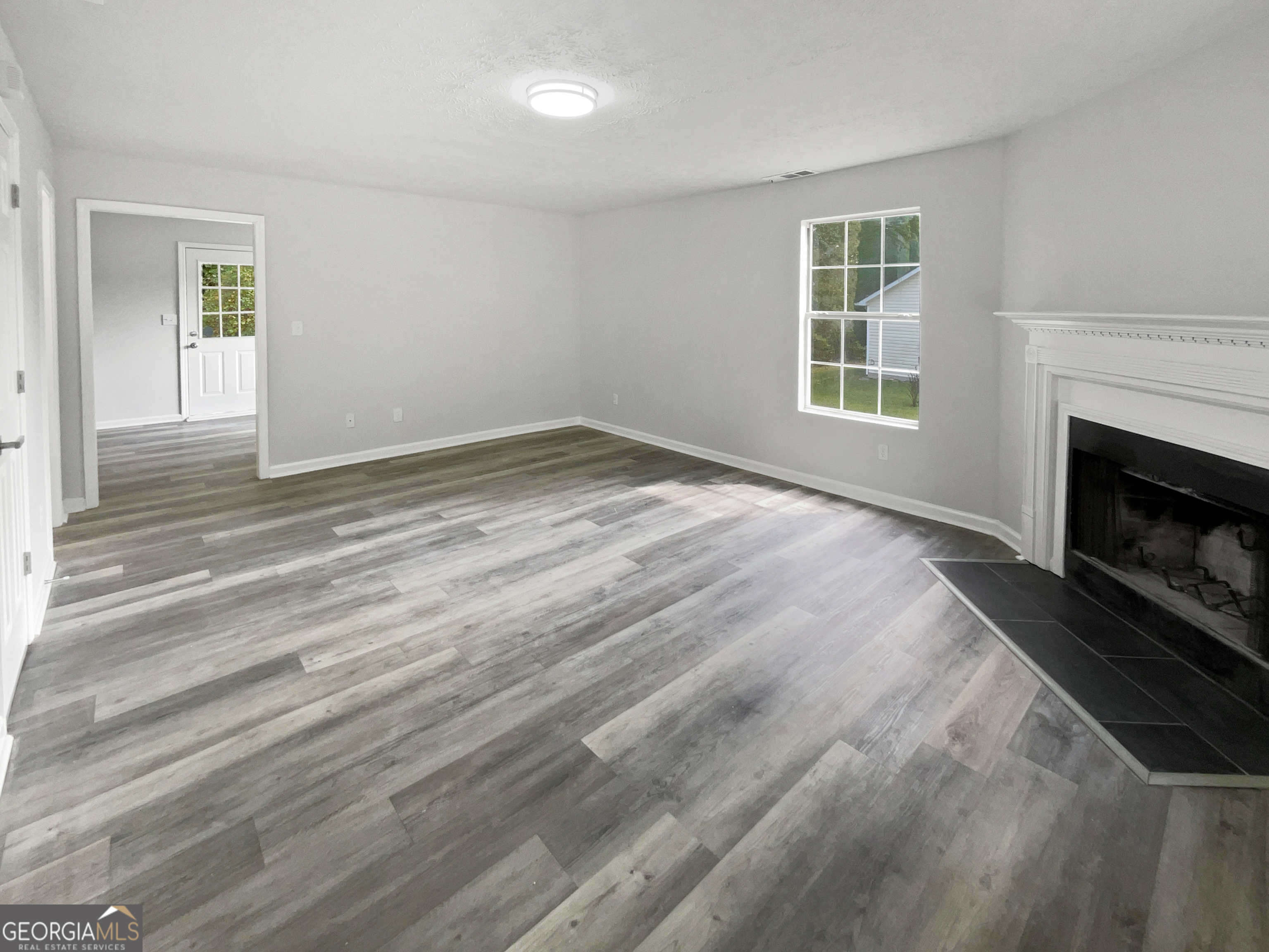 WOODWARD ESTATES - Residential