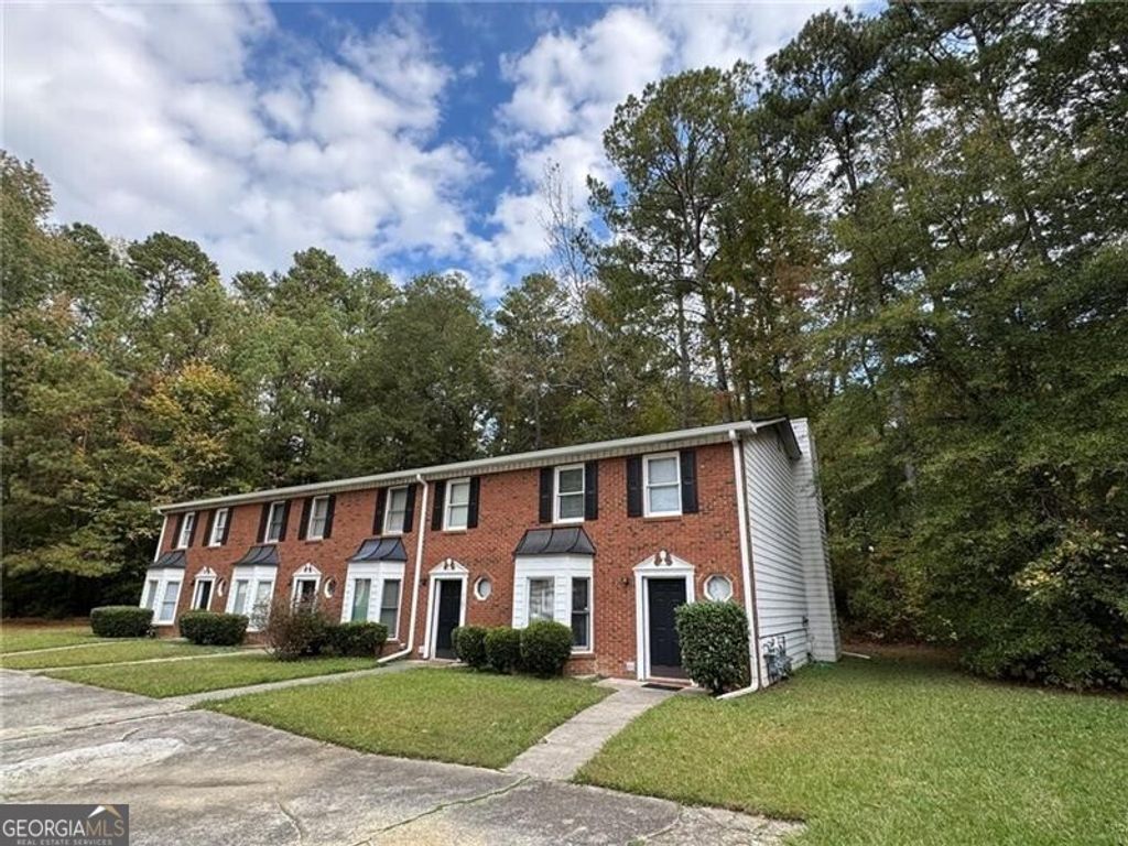 Photo of 1105 Booth Court SW #1105, Marietta, GA 30008 (MLS # 10677570)