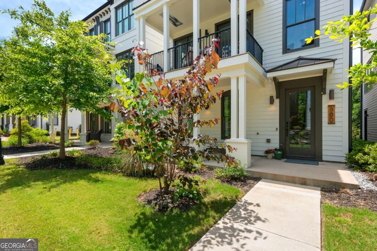 300 Villa Magnolia LN
