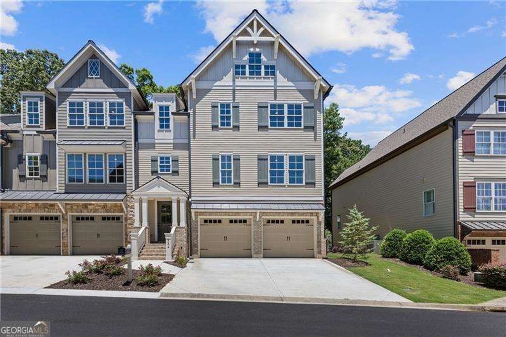 Photo of 222 Trecastle Square #21, Canton, GA 30114 (MLS # 10762095)