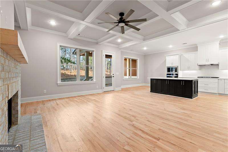 222 Trecastle SQ 21