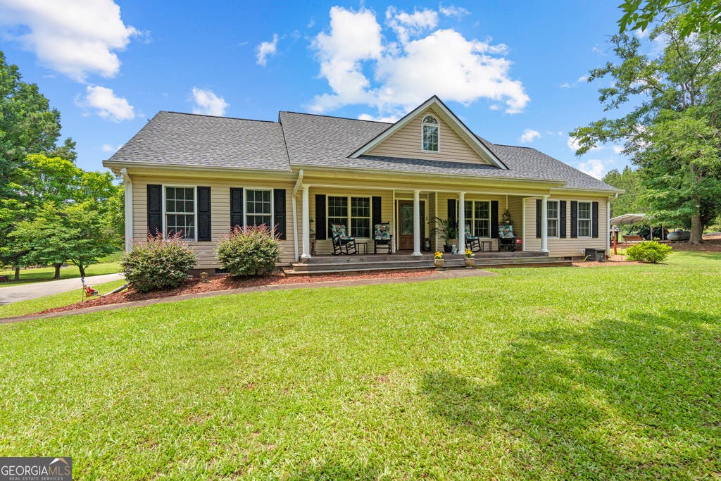 Photo of 133 Mountain Brook Road, Hogansville, GA 30230 (MLS # 10801577)