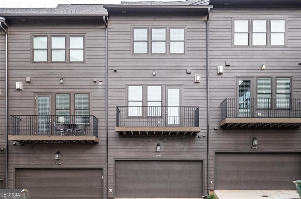 Aria - Residential Lease