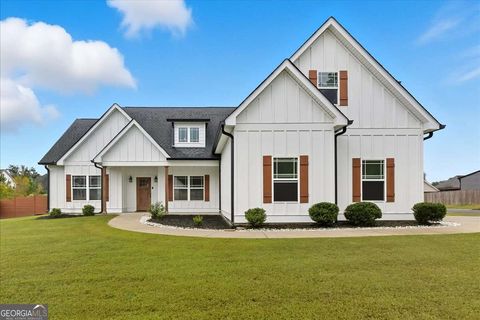 Photo of 17 Royal Oak Drive, Rome, GA 30165 (MLS # 10614971)