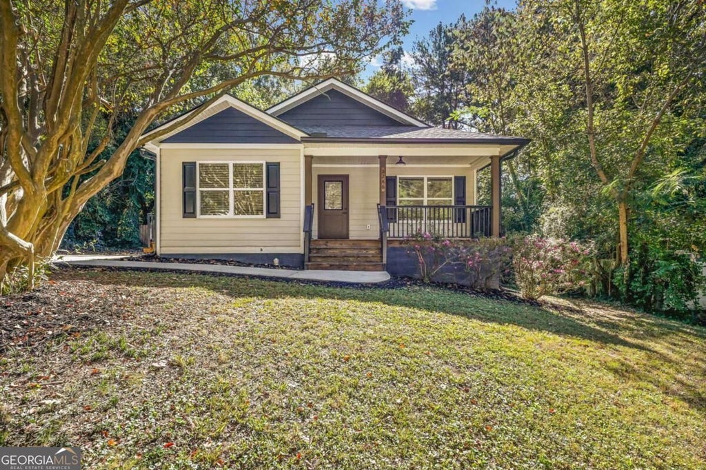 Photo of 2246 Abner Place NW, Atlanta, GA 30318 (MLS # 10881636)