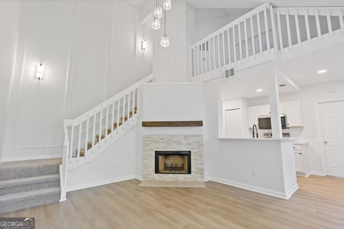 312 Hawkstone Way 312