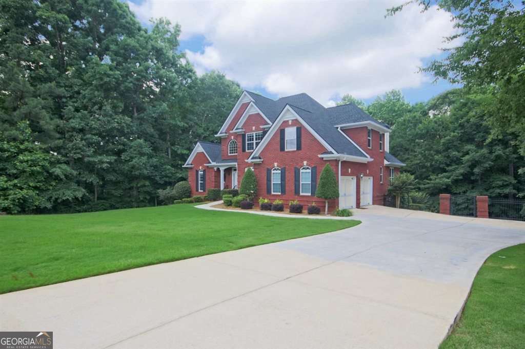 7251 Bluewater LN