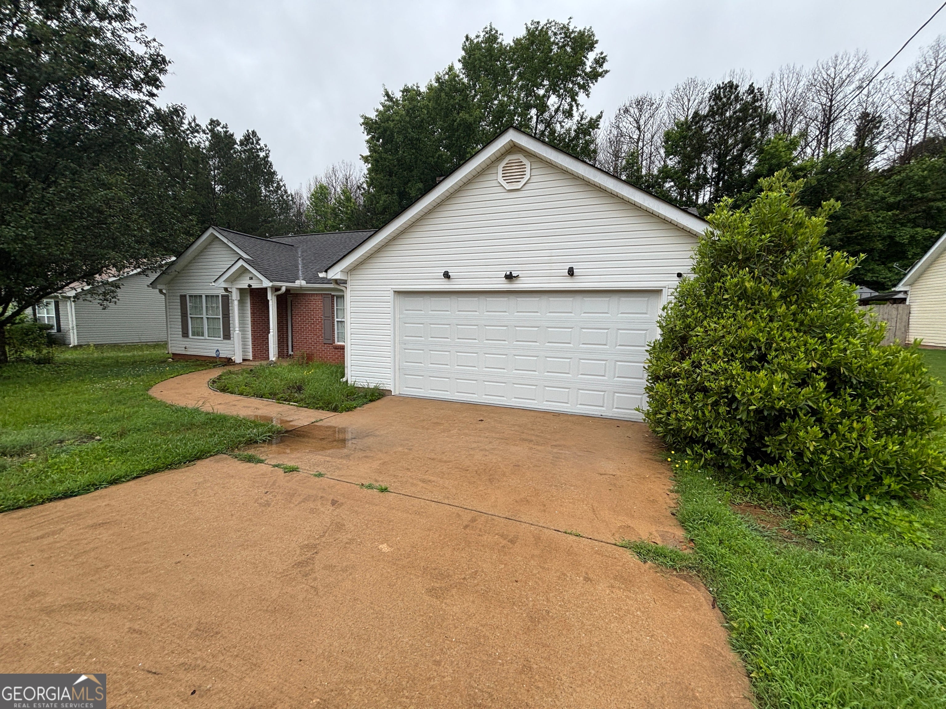 43 Canterbury DR