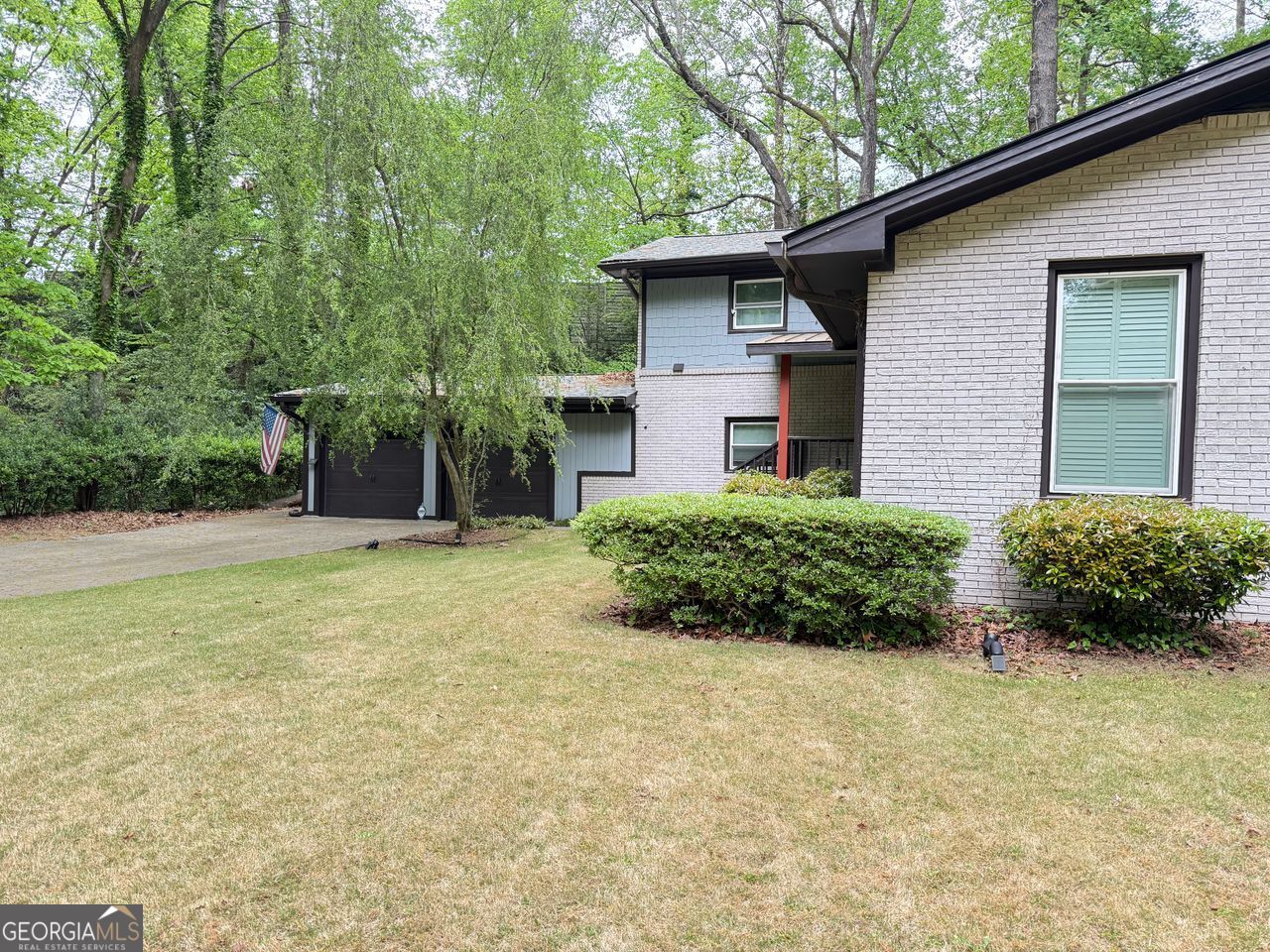 3629 EMBRY