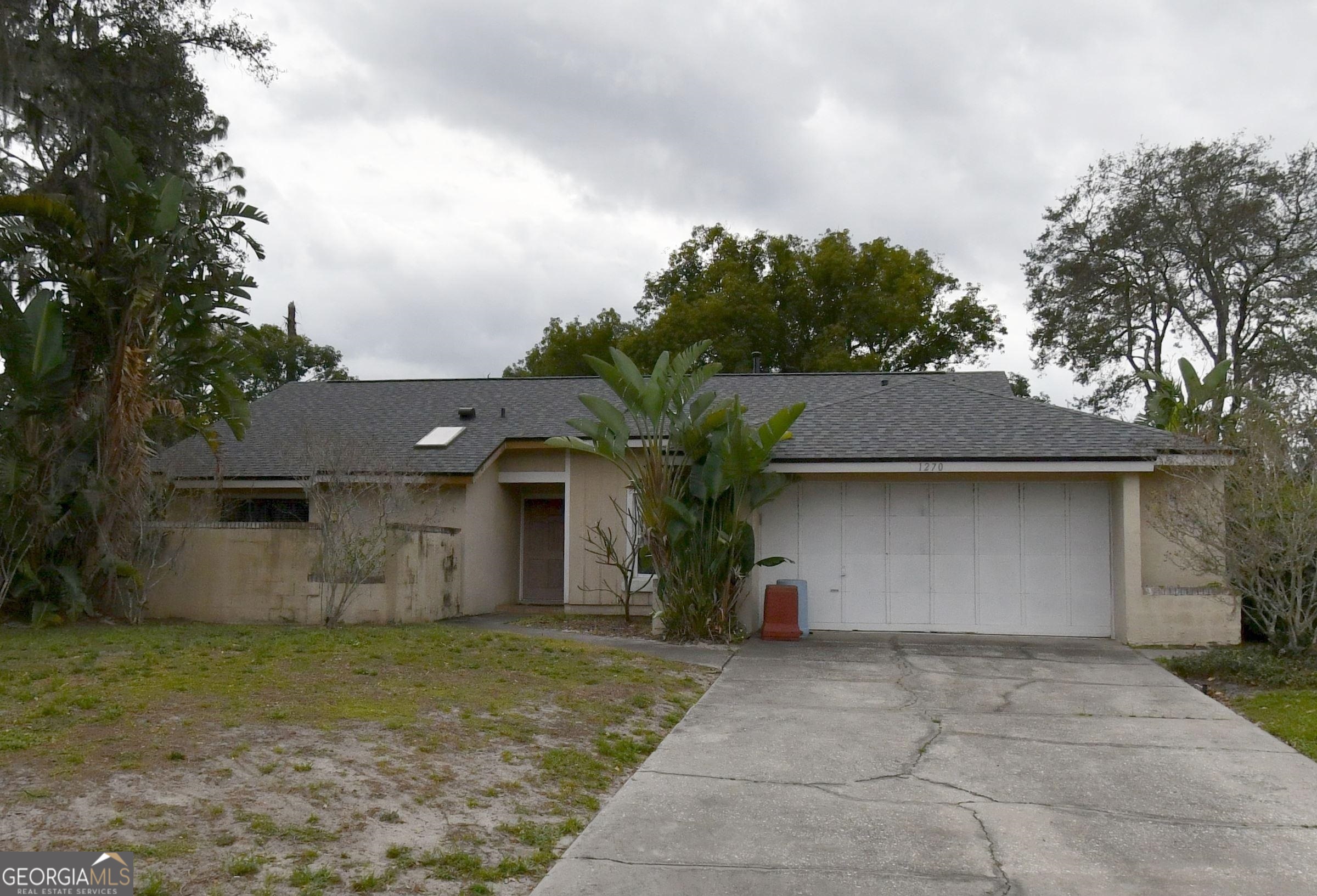 Listing image 1