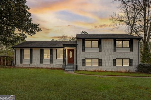 Photo of 4380 Janice Drive, Atlanta, GA 30337 (MLS # 10730130)