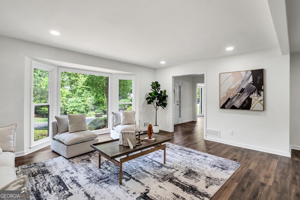 Photo of 529 GREYSTONE Trail, Marietta, GA 30068 (MLS # 10679591)