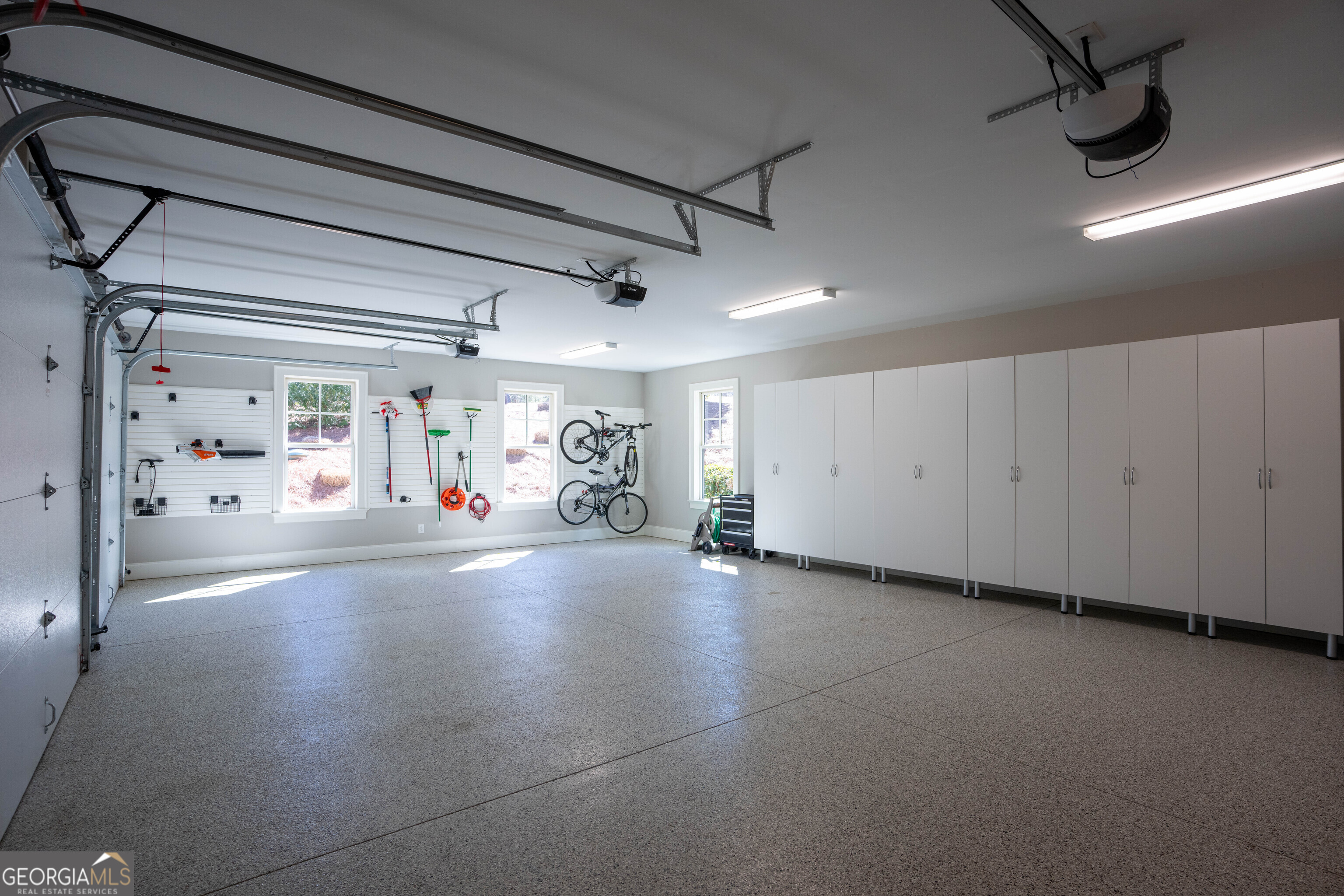 Greensboro, Georgia 30642, United States, 4 Bedrooms Bedrooms, ,5 BathroomsBathrooms,Residential,Active,90