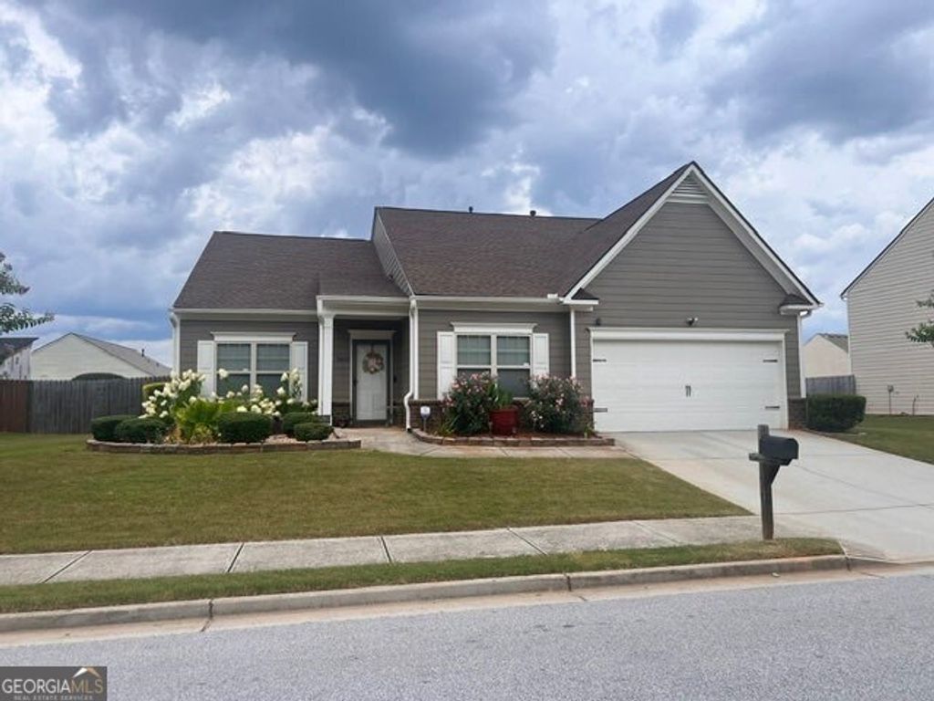 Photo of 3653 Shale Lane SE, Conyers, GA 30013 (MLS # 10813397)