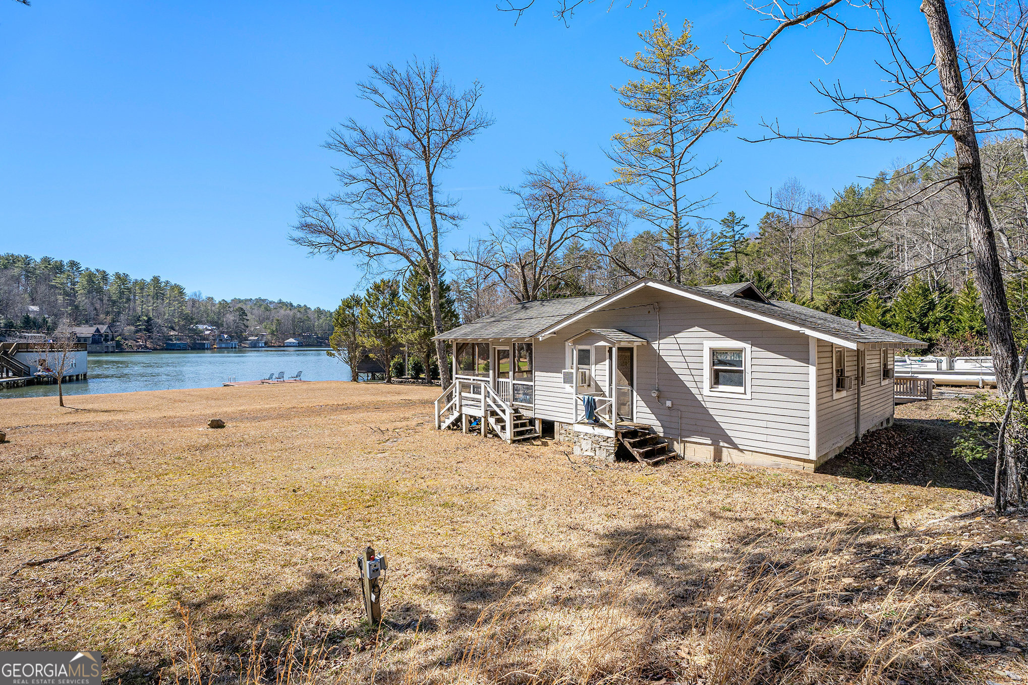 Lake Burton - Residential