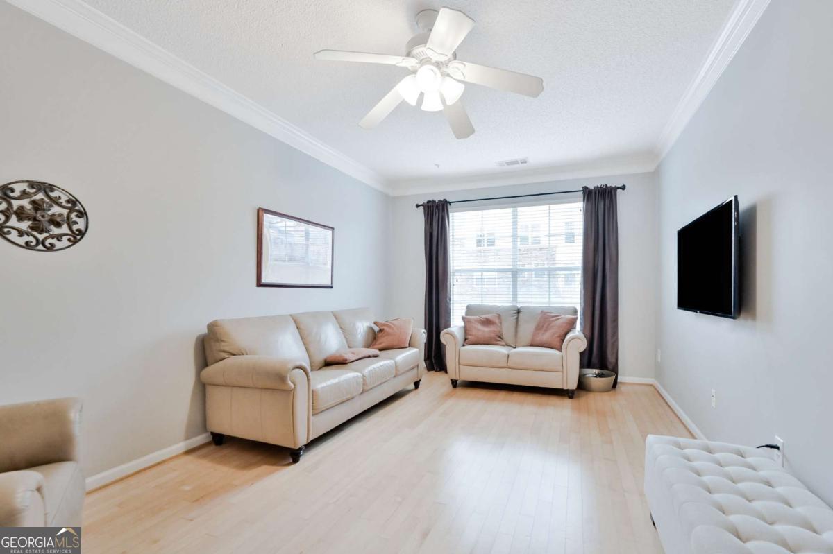 10 Perimeter Summit BLVD NE 1208