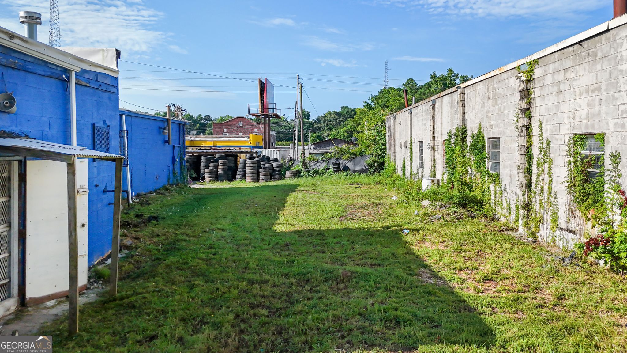 2301 Fairburn RD SW