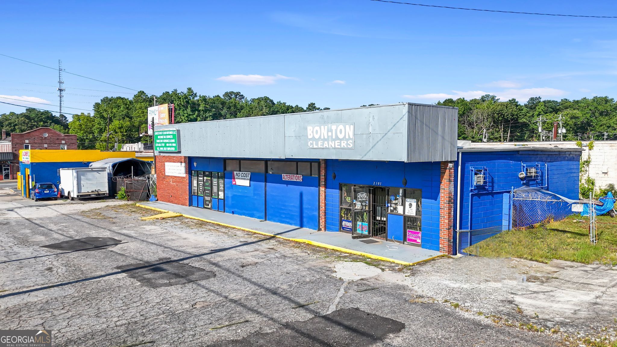 2301 Fairburn RD SW