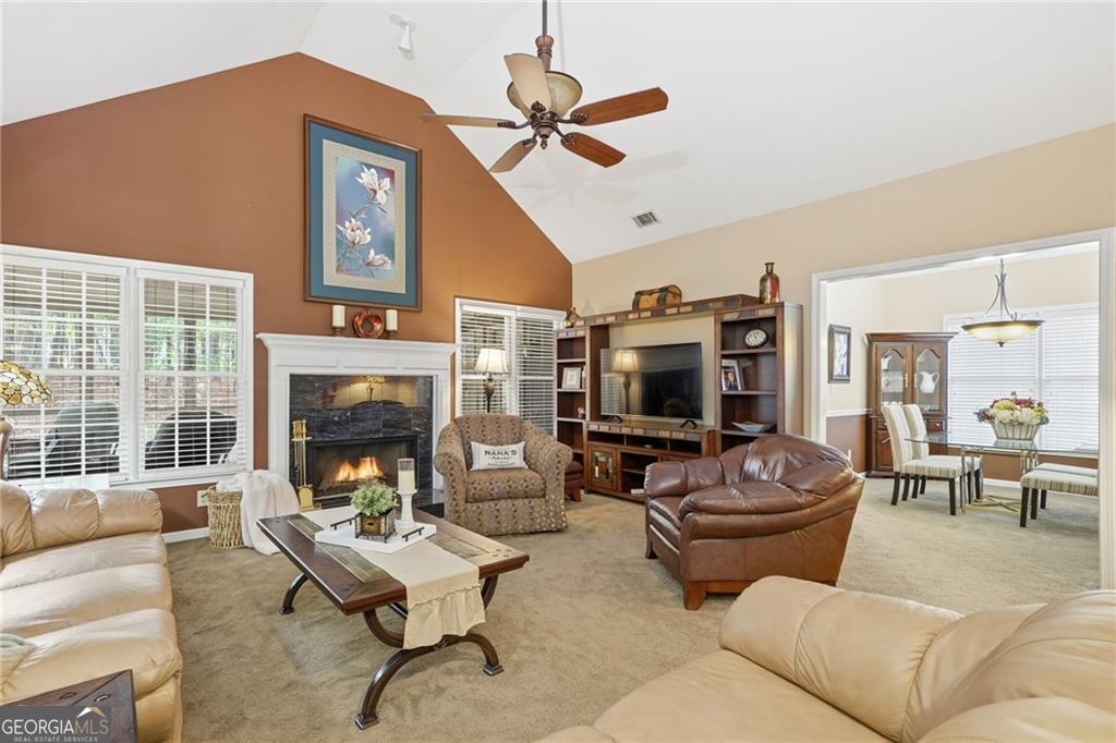 945 Club Chase CT