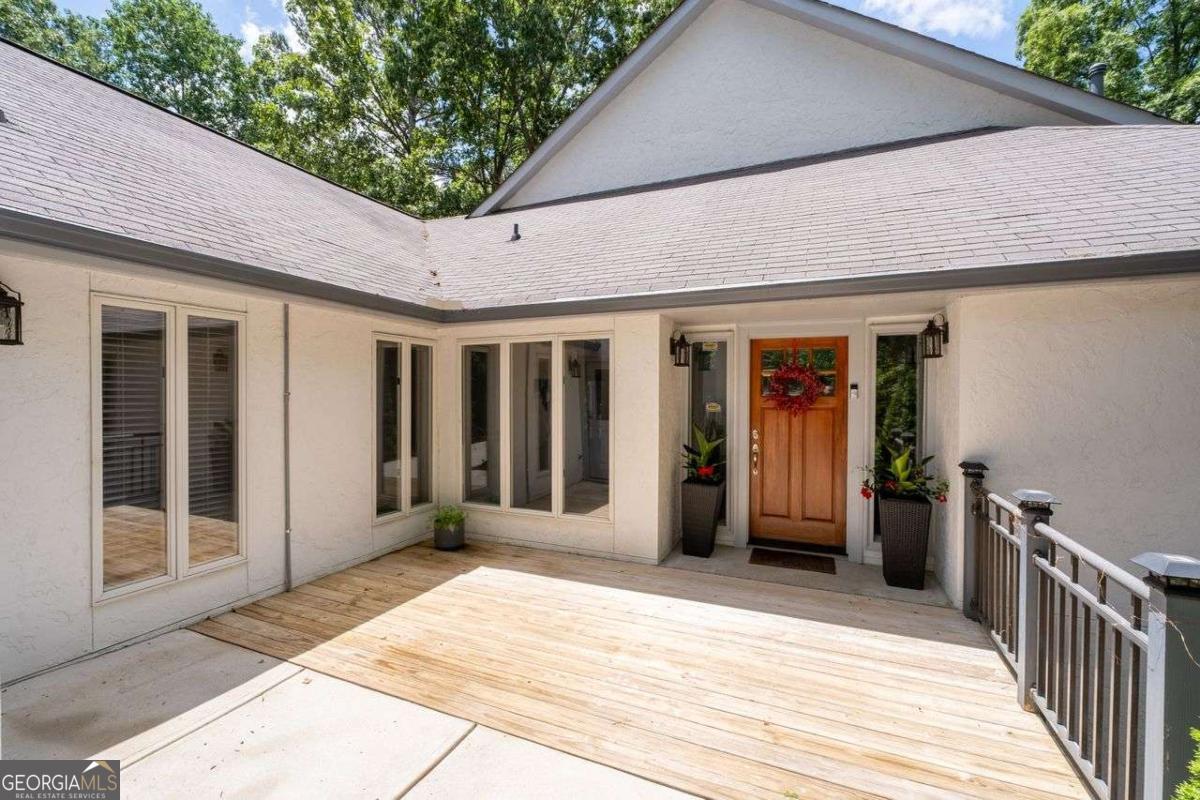 145 Mount Shasta LN