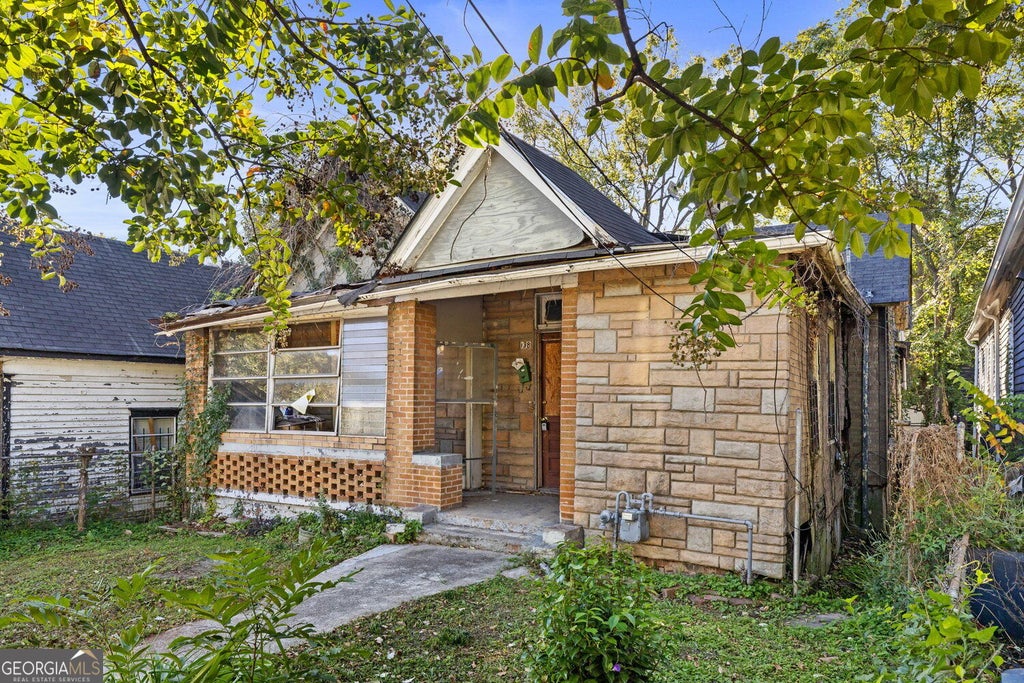 Photo of 138 Howell Street NE, Atlanta, GA 30312 (MLS # 10877725)