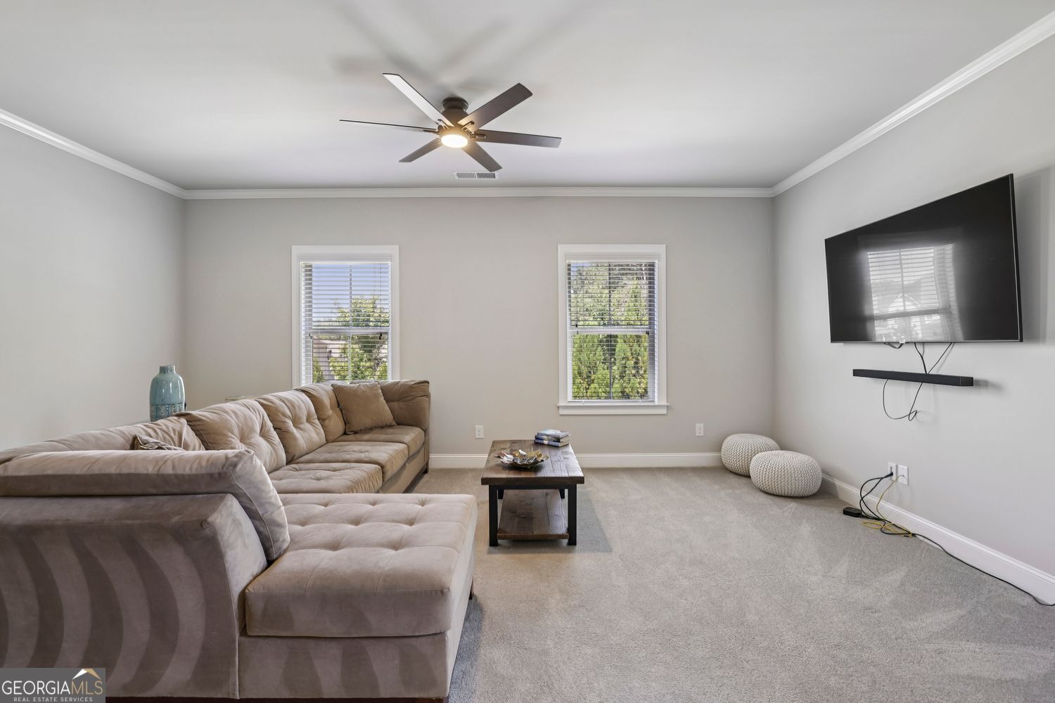 Longstreet Manor - Residential