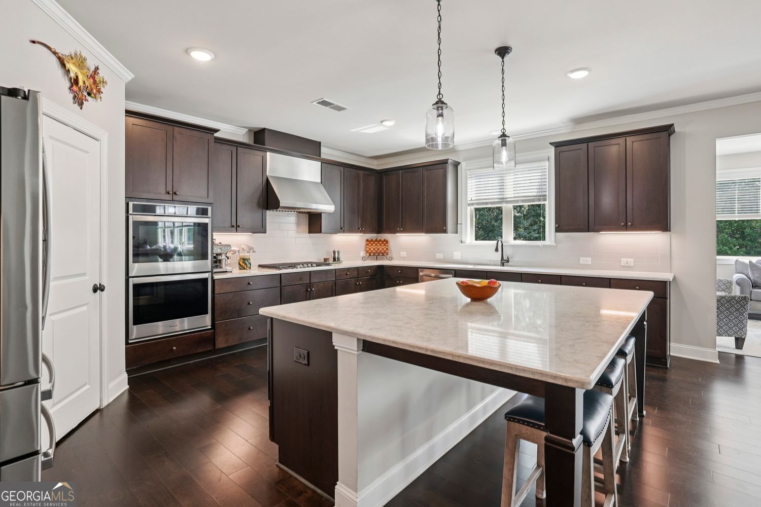 Longstreet Manor - Residential