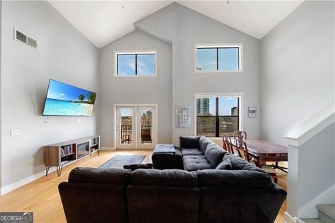 Photo of 799 Hammond Drive #423, Atlanta, GA 30328 (MLS # 10709905)