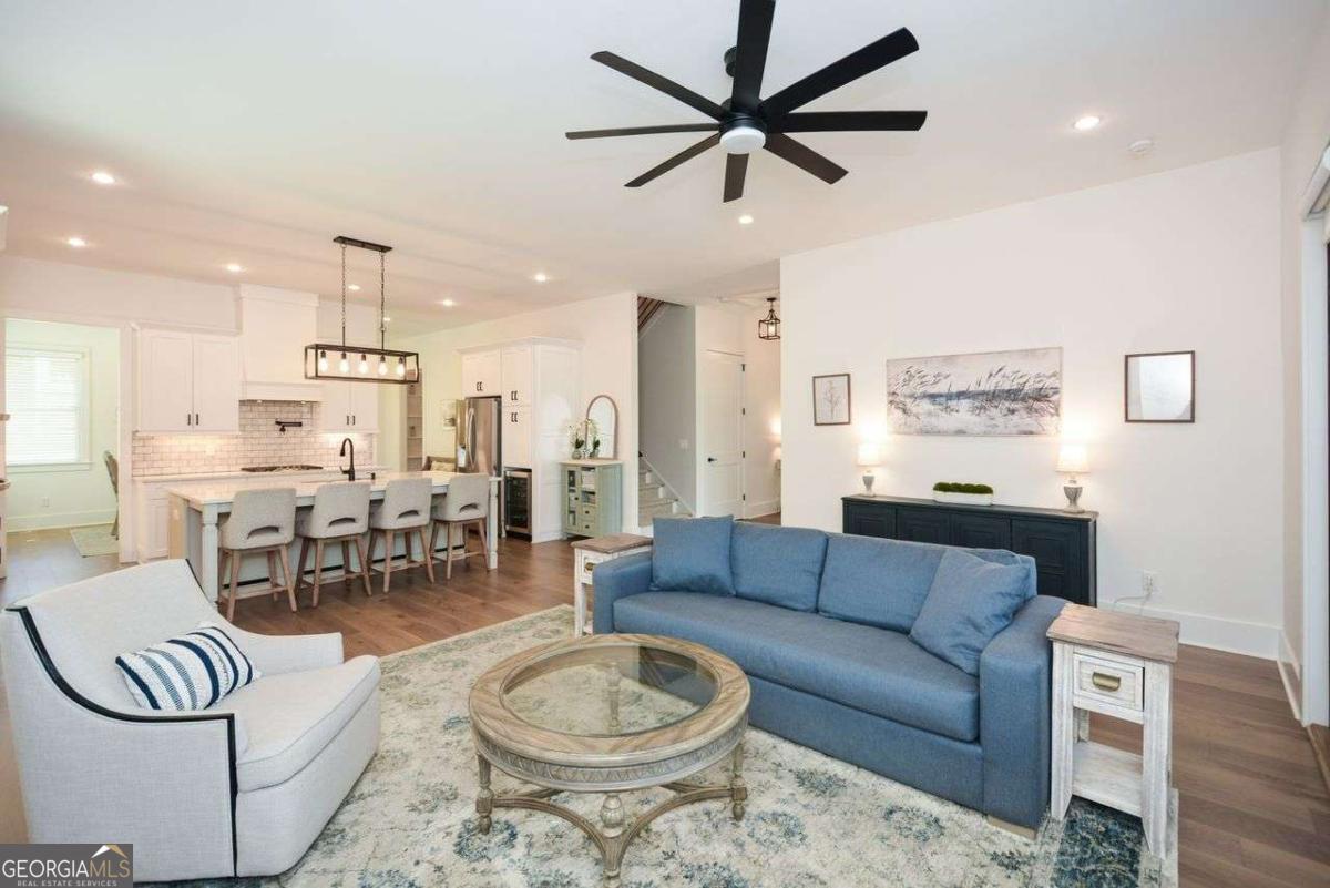 Creekside at East Piedmont - Residential