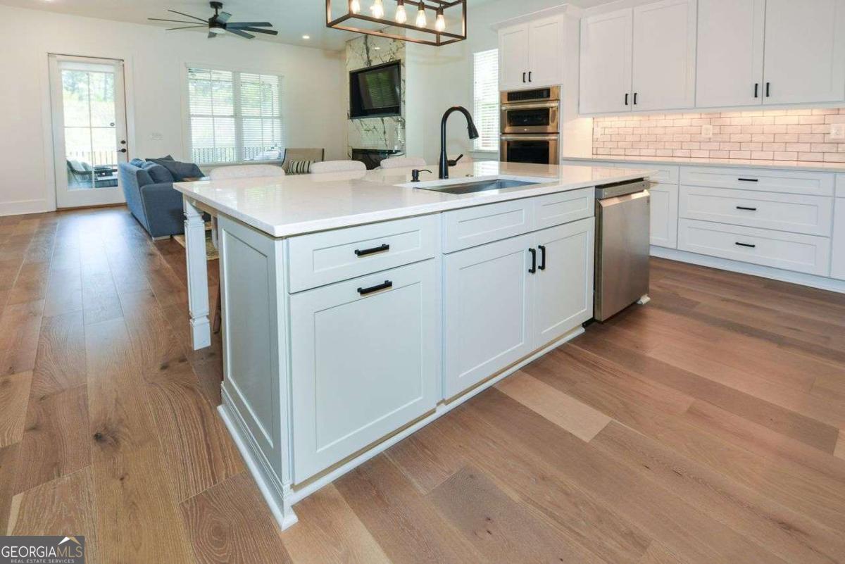 Creekside at East Piedmont - Residential