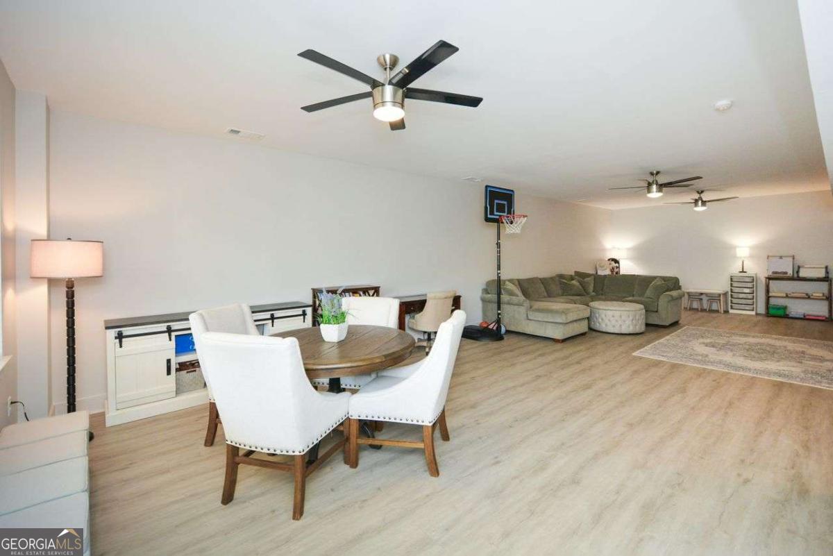 Creekside at East Piedmont - Residential