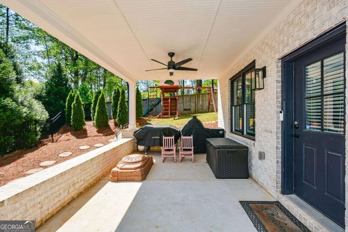 Creekside at East Piedmont - Residential