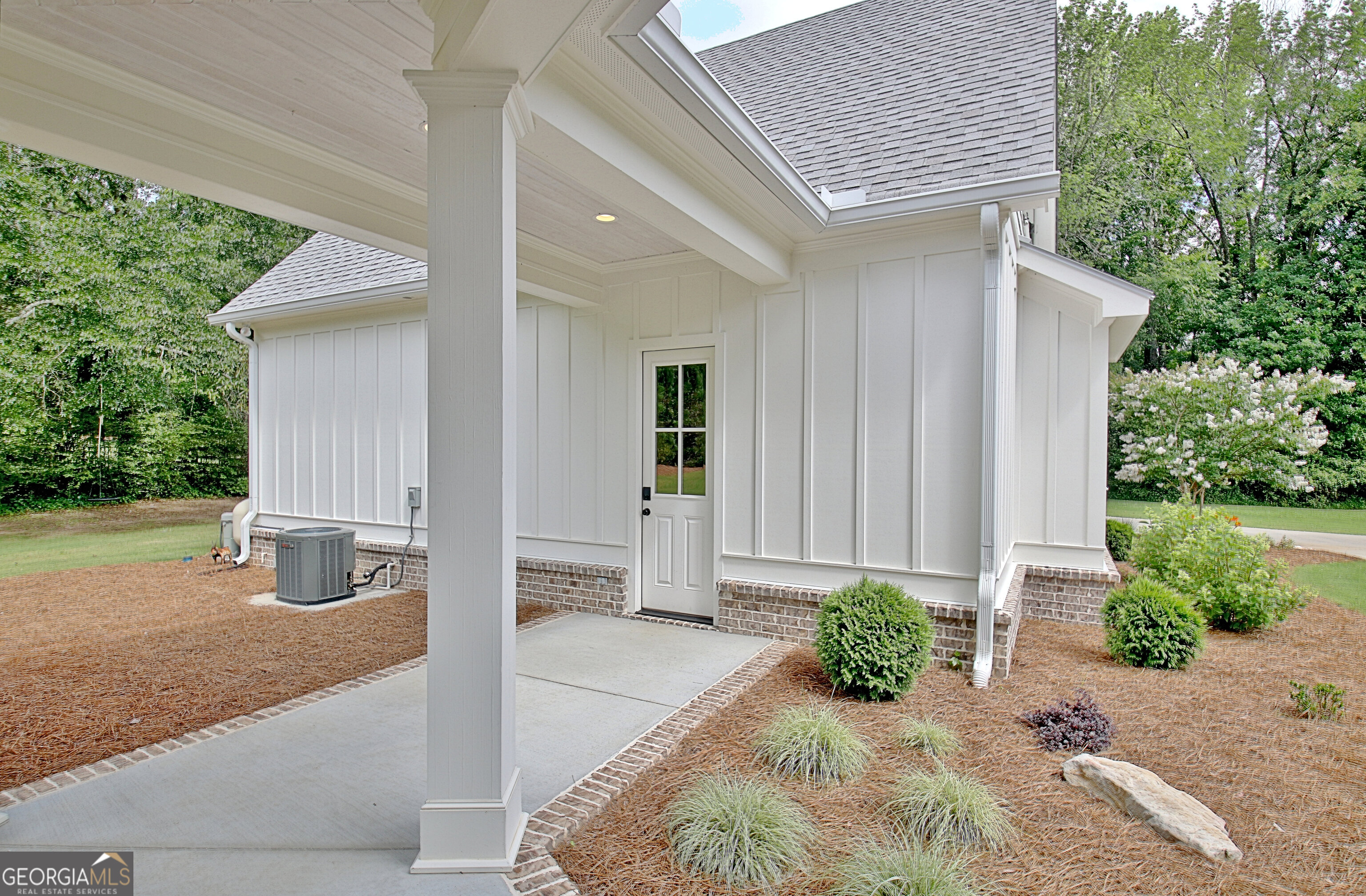 Sharpsburg, Georgia 30277, United States, 4 Bedrooms Bedrooms, ,5 BathroomsBathrooms,Residential,Active,155237