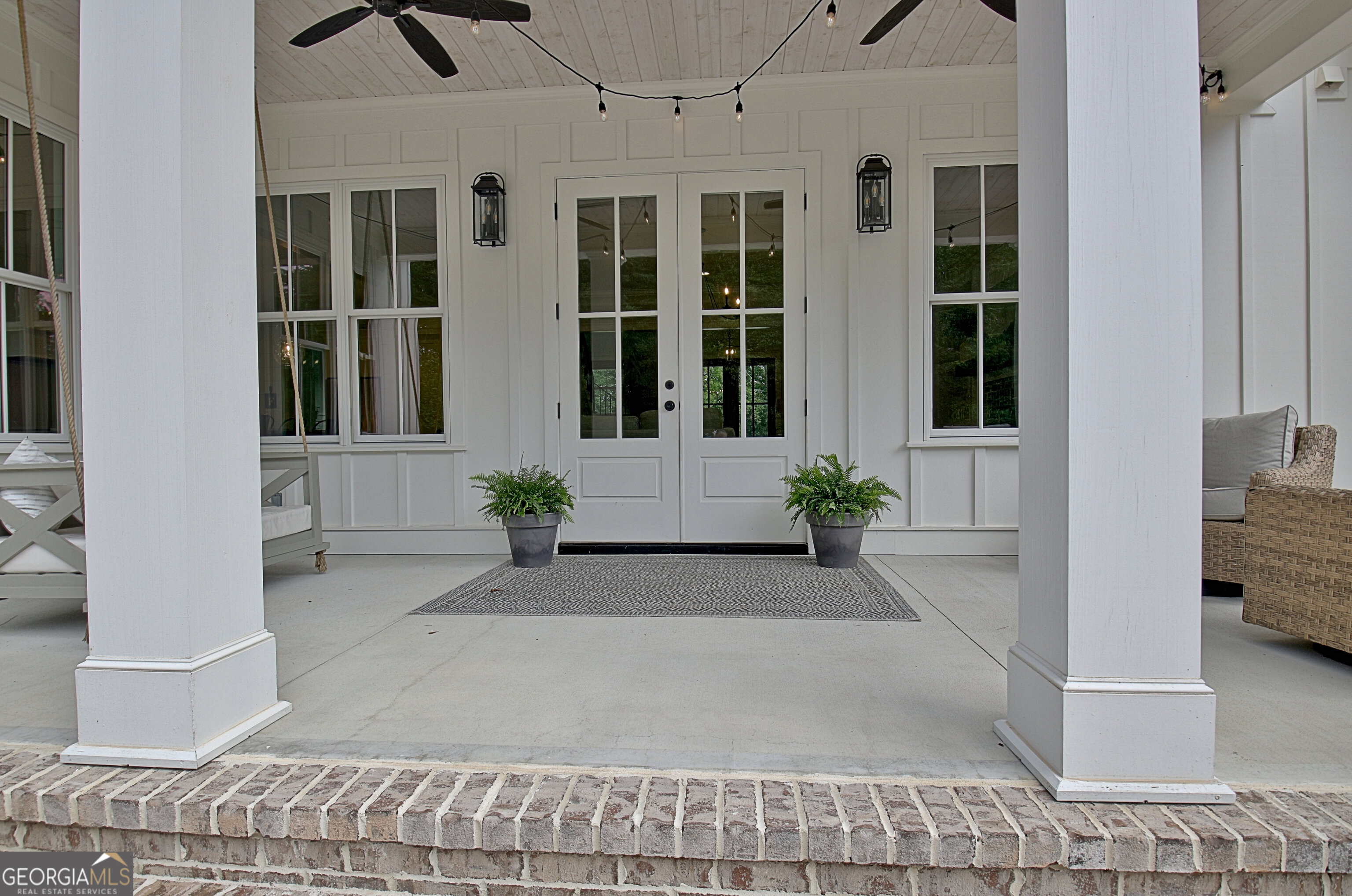 Sharpsburg, Georgia 30277, United States, 4 Bedrooms Bedrooms, ,5 BathroomsBathrooms,Residential,Active,155237