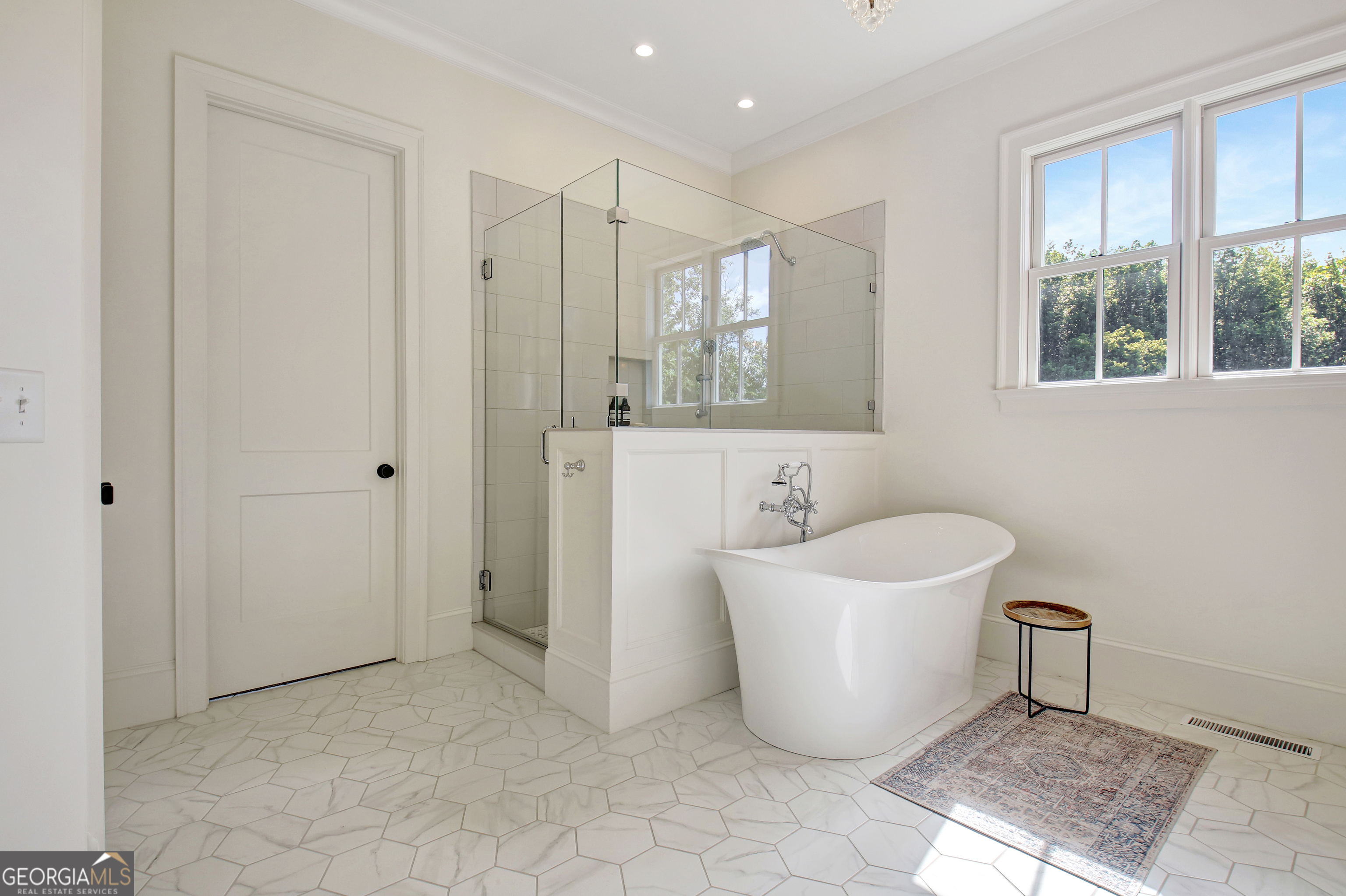 Sharpsburg, Georgia 30277, United States, 4 Bedrooms Bedrooms, ,5 BathroomsBathrooms,Residential,Active,155237